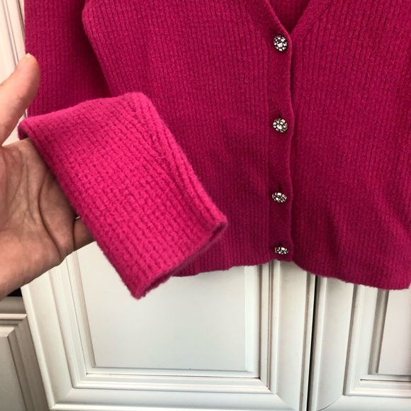 Soft Zara women’s v-neck crop sweater - Picture 7 of 12